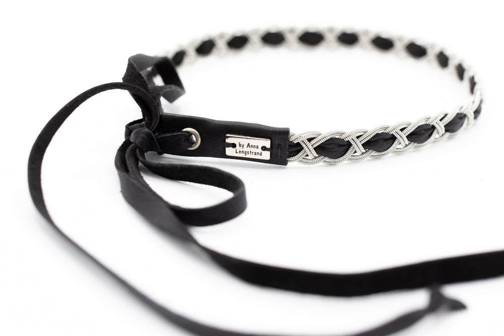 REBEL CHOKER NECKLACE
