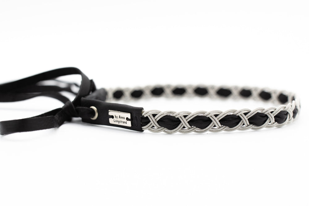 REBEL CHOKER NECKLACE