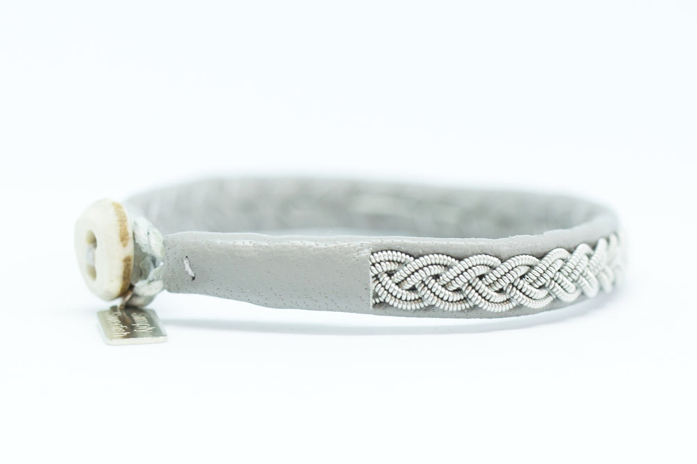 Sami, light grey reindeer leather, Sami Bracelet, Tennarmband, Simply Sami Jewelry